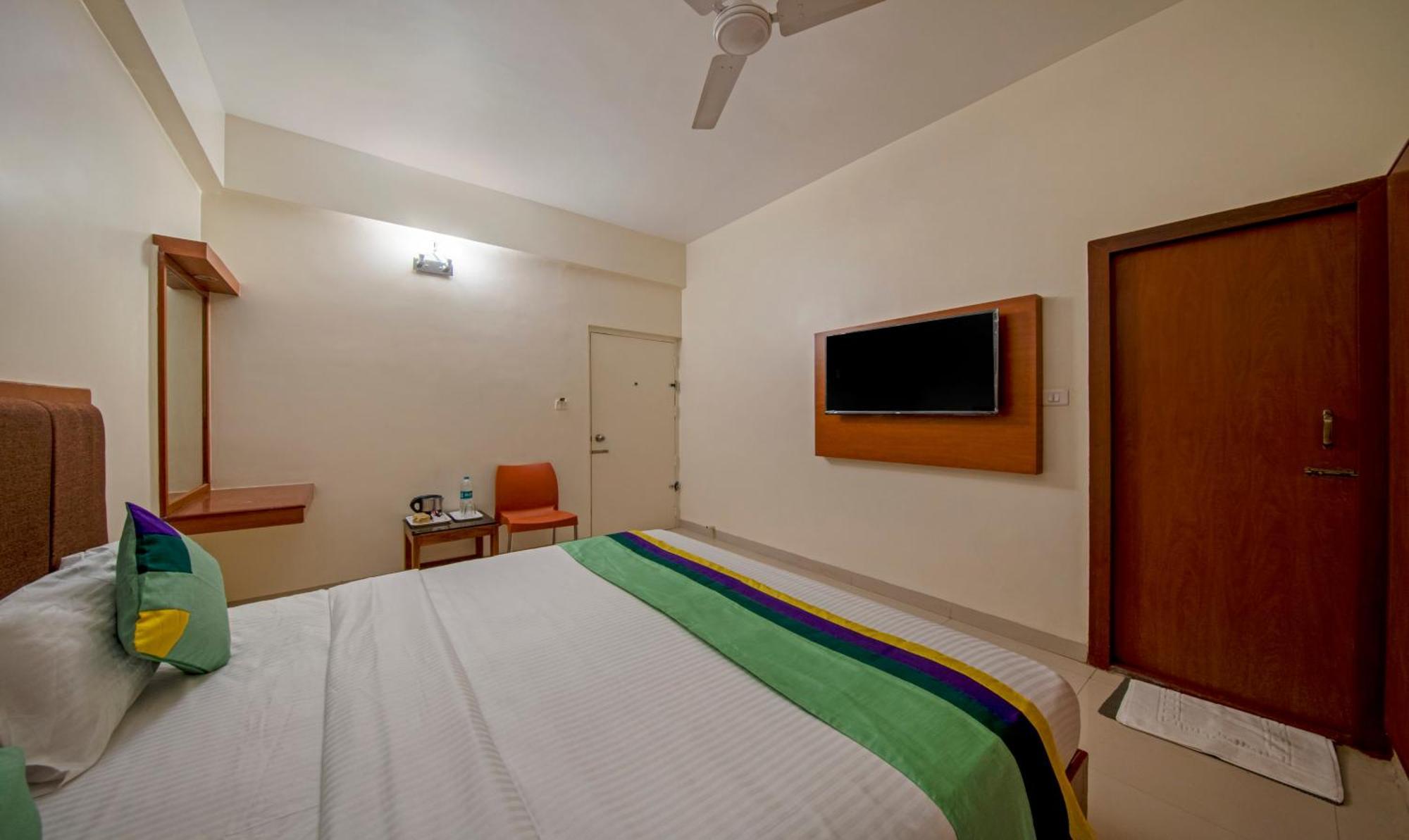 Hotel Treebo Sam Residency Coimbatore Esterno foto