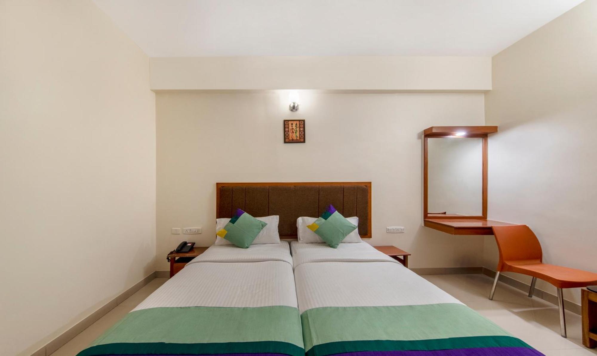 Hotel Treebo Sam Residency Coimbatore Esterno foto