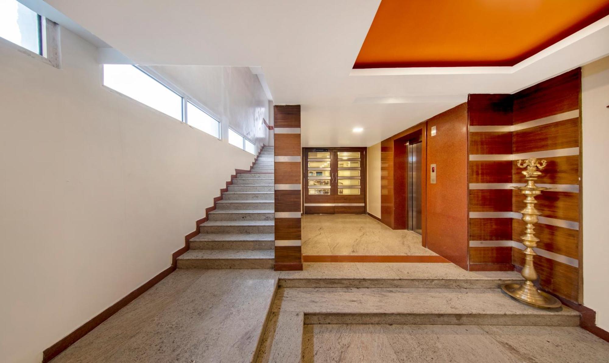 Hotel Treebo Sam Residency Coimbatore Esterno foto
